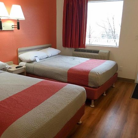 Motel 6-Roseville, Mn - Minneapolis North Extérieur photo
