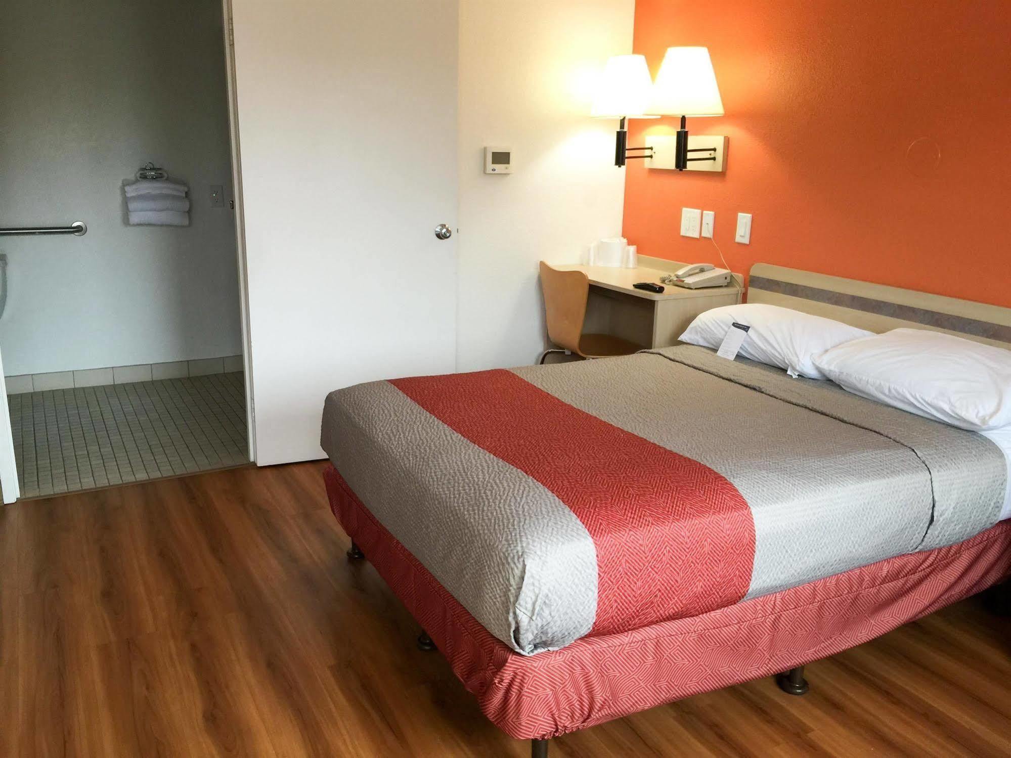Motel 6-Roseville, Mn - Minneapolis North Extérieur photo